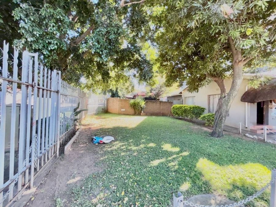 3 Bedroom Property for Sale in Geelhoutpark North West